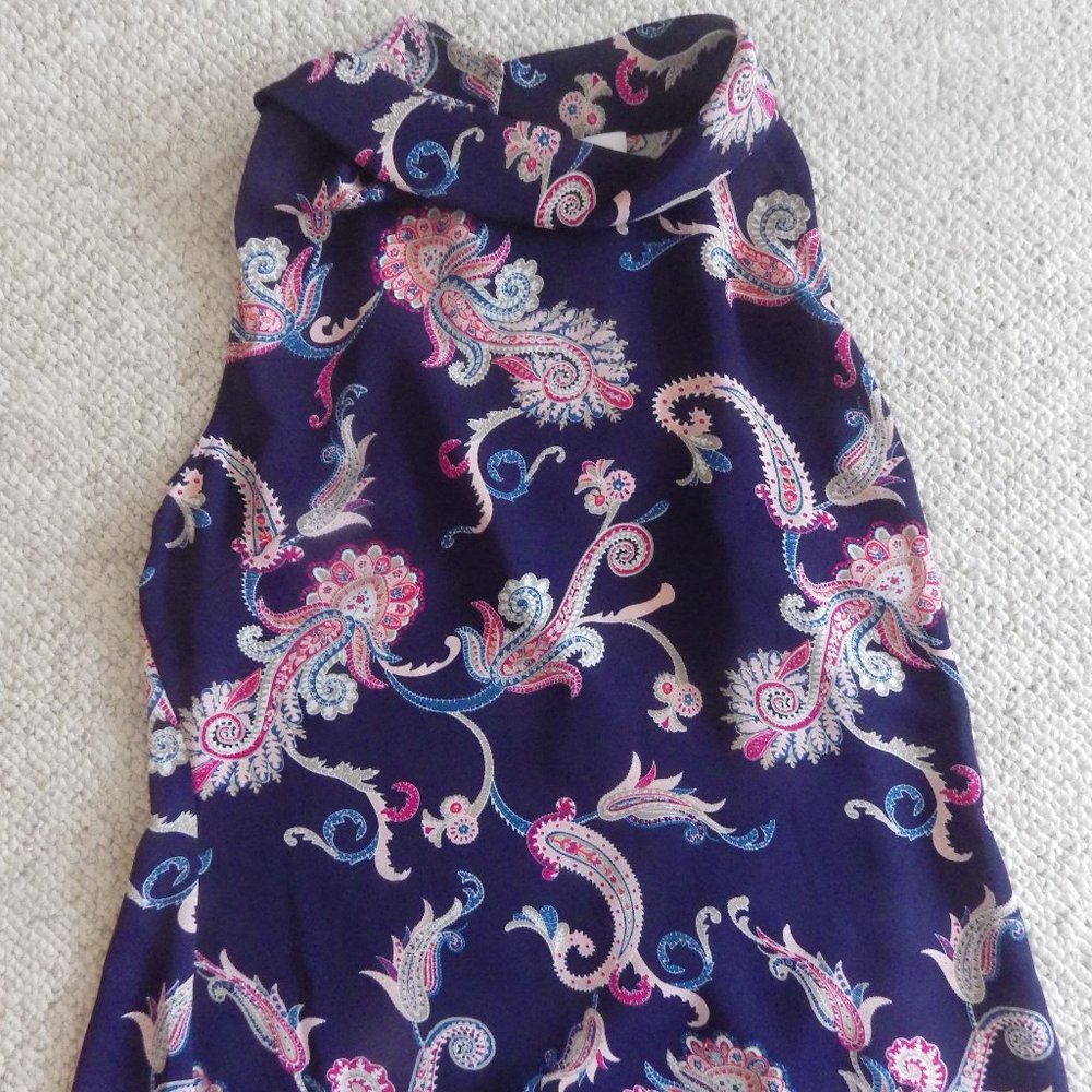Laundry by Shelli Segal sleeveless paisley top
